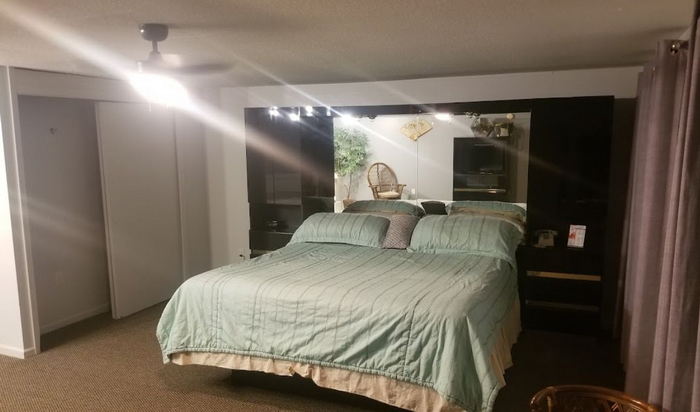 The Lake Huron Resort (Lake Trail Motel) - Web Listing (newer photo)